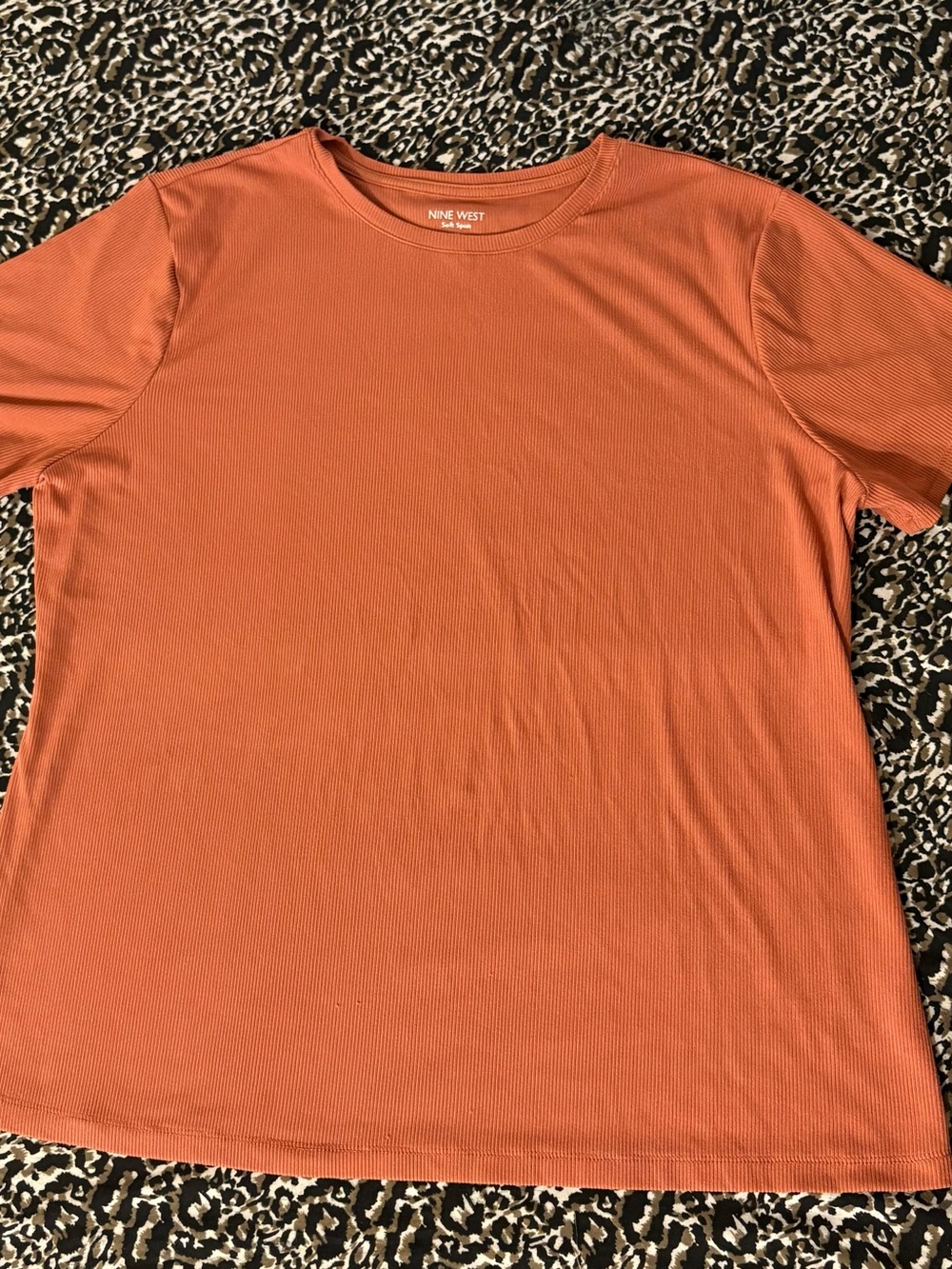 Nine West Women’s XL Rust Ribbed Knit Crew Neck Short Sleeve Pullover Top